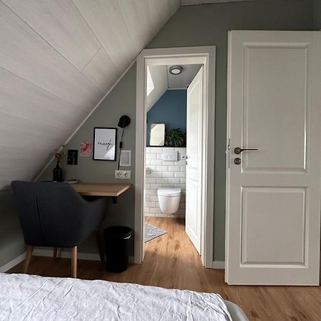 Stilvolles Gaestezimmer Mit Bad In Mechernich-Zentrum Ngoại thất bức ảnh