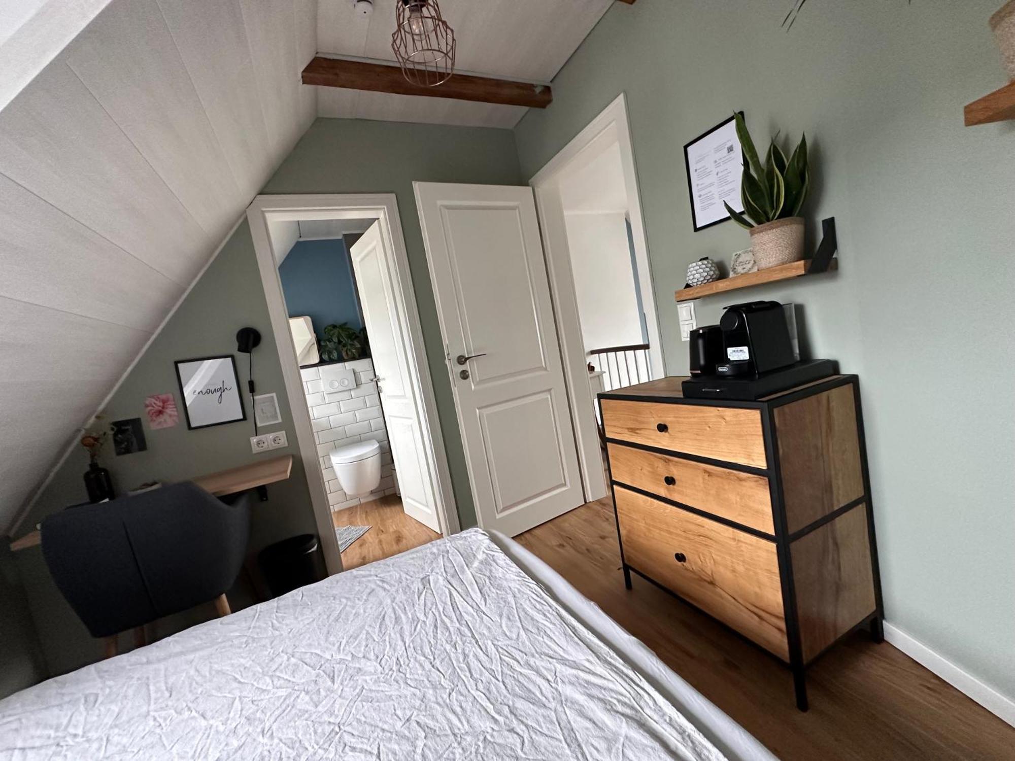 Stilvolles Gaestezimmer Mit Bad In Mechernich-Zentrum Ngoại thất bức ảnh